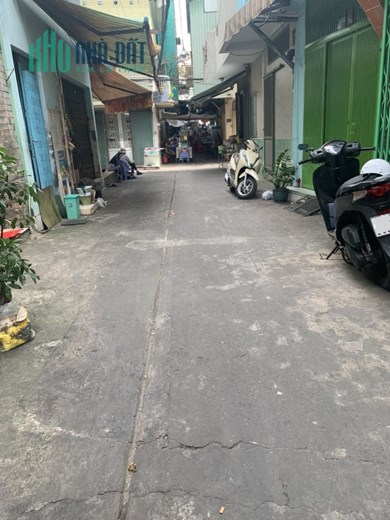 Bán Nhà 2 Tầng 42M2 Vị Trí Đẹp - Hơn 6 Tỷ - Vườn Chuối - Quận 3 - 0902934079