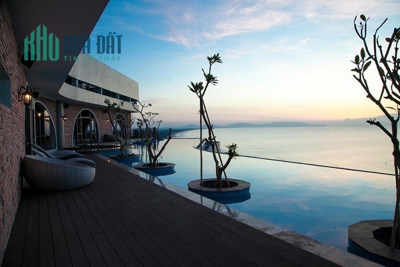 Khách sạn view biển Đà Nẵng thu nhập hơn 1 tỷ cần bán gấp