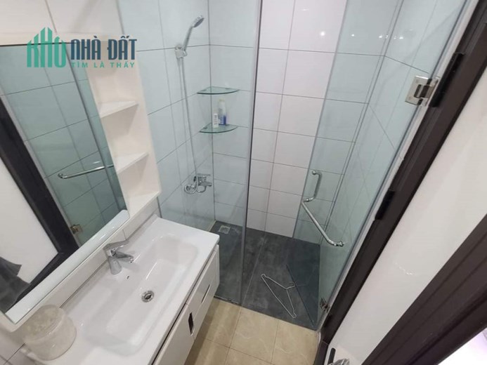 CỰC PHẨM TOÀ NHÀ VĂN PHÒNG CỰC ĐẸP - VỈA HÈ RỘNG - CHO THUÊ KINH DOANH DÒNG TIỀN ỔN ĐỊNH .