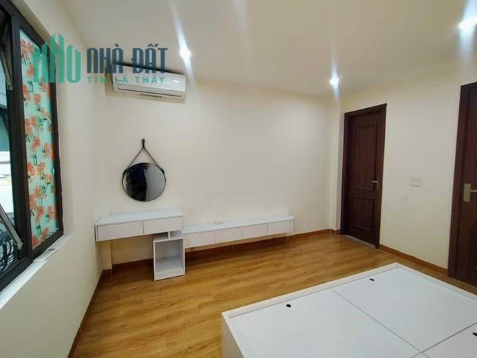 Bán nhà Phúc Đồng, Full nội thất, 35 m2, 5T, MT 4,5 m, chỉ 2,9 tỷ.