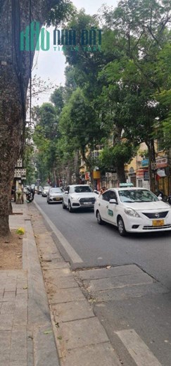 30m 5 Tầng Giá Nhỉnh 6 Tỷ Mặt Phố Nguyễn Biểu Ba Đình. Duy Nhất 1 Căn Không Có Căn Thứ 2. Chủ Thừa