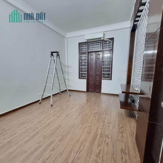 “BÁN GẤP” Nhà Phúc Diễn 35m2 x 5T, OTO TRÁNH - KINH DOANH ĐỈNH 3,9 Tỷ