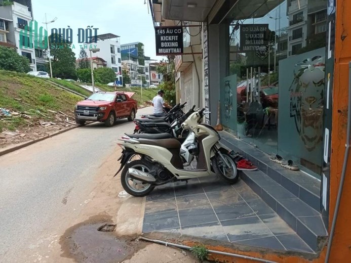 150m Mặt Tiền 15m Phố Âu Cơ Đầu Tư Giữ Tiền Cực Đỉnh. Chủ Cần Bán Gấp Lo Việc Gia Đình.