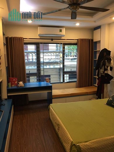 Nhà Đẹp ở ngay, Ngõ 68 Xuân Thủy 50m2 X 5t,Ô tô gần, kd 6.8 tỷ.