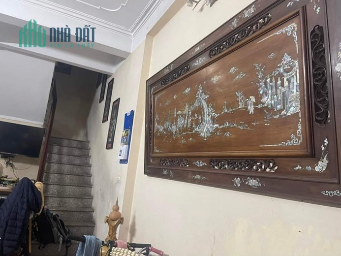 40m Giá 3.1 Tỷ Phố Hoàng Hoa Thám Trung Tâm Ba Đình. Nhà Nhỏ Tiền Tiện Ích Ngập Tràn.Chủ Muốn Bán