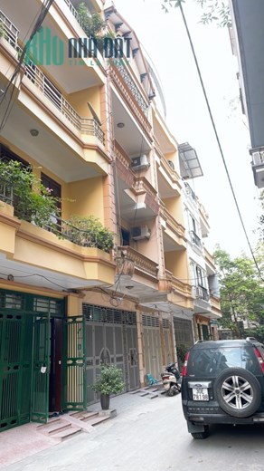 BÁN ĐẤT TẶNG NHÀ NGUYỄN SƠN, LÔ GÓC, DT 65M, 4T, GIÁ CÓ 9 TỶ5, Ô TÔ TRÁNH, KINH DOANH