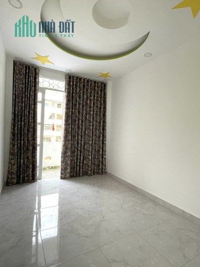 Bán gấp nhà Lê Văn Sỹ- Phường 1 -Tân Bình