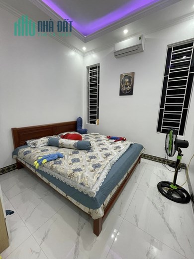 Gía chưa từng có! Trần Duy Hưng, ngõ thông, KD, oto gần, ngõ ba gác tránh nhau, 44m x 5T, chỉ 4.5 tỷ