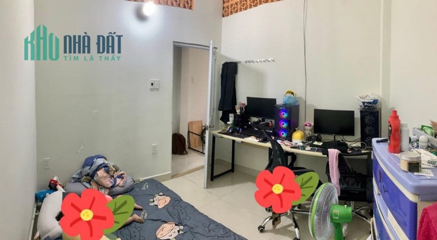 Bán nhà C4 TCH25 Q12 sát mặt tiền,57m2 chỉ 2.9ty Tl