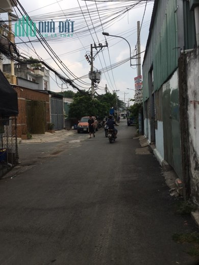 CHỈ 2,98 Tỷ nhà đường 10 Linh Xuân, HXH, 2 Tầng, 46m2, ngang 4,5m, nở hậu tài lộc.
