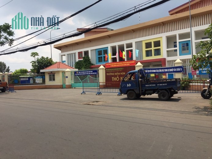 CHỈ 3.5 Tỷ Bán gấp nhà đường 8, Linh Xuân, HXH,SHR,2 Tầng,95m2, ngang 5.5m