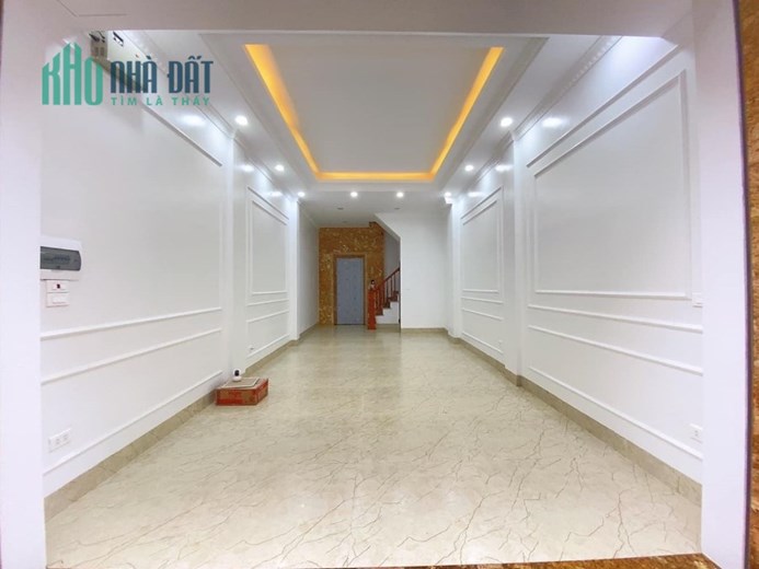 Bán Nhà Quận Thanh Xuân. Thang Máy, Nhà Đẹp. 47m x6 tầng. MT4m. giá 6,x tỷ