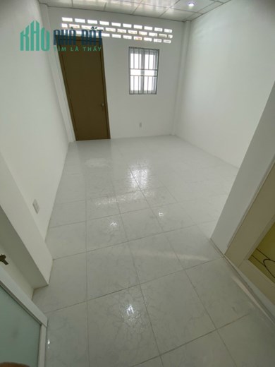 Khách cần bán gấp căn nhà 256/ x x …Hàn Hải Nguyên ,Phường 9 Quận 11