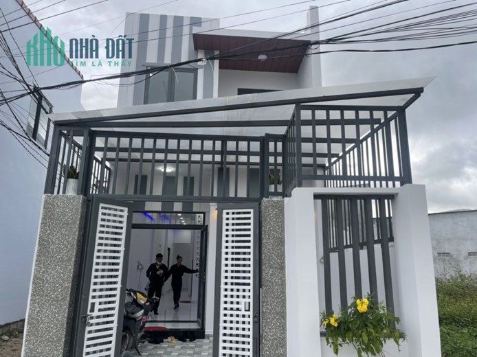 Căn nhà 1 trệt 1 lầu tại Liên Hoa - Vĩnh Ngọc cần bán