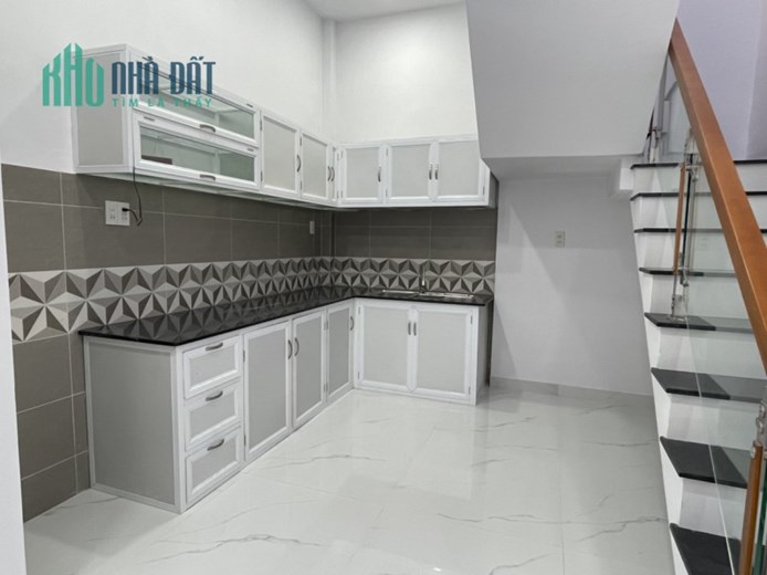 Căn nhà 1 trệt 1 lầu tại Liên Hoa - Vĩnh Ngọc cần bán