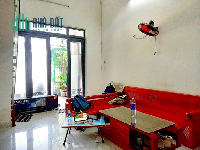 Bán nhà MT Thanh Khê, nhà 2 tầng 3 PN, 70m2 chỉ 3.x tỷ. 0905.880.363
