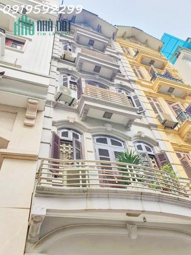 TRẦN QUỐC HOÀN -2 THOÁNG TRƯỚC SAU - PHÂN LÔ VIP - NGÕ TO NHƯ PHỐ - MẶT TIỀN VIP - TRUNG TÂM CẦU