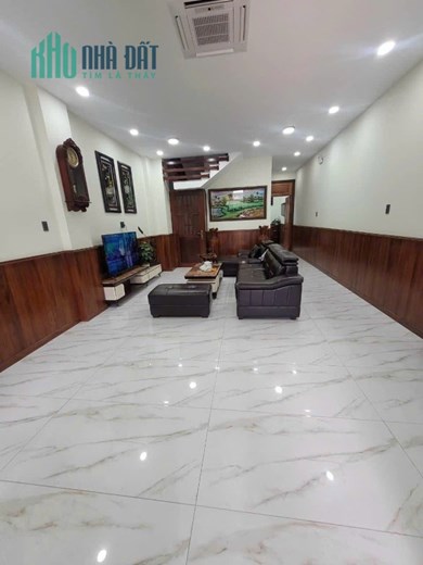 Chính Chủ Gửi Bán Căn Nhà
Mặt Tiền: Huỳnh Văn Nghệ, F12, Gò Vấp
DT: 5x21, Đúc 3 Lầu
Bố Trí: 7PN,
