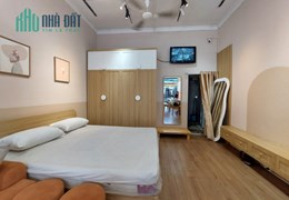 Cho thuê nhà nguyên căn, KD, VP, hộ gia đình, 40m2, 4T, 3N, 18tr, Đê La Thành.