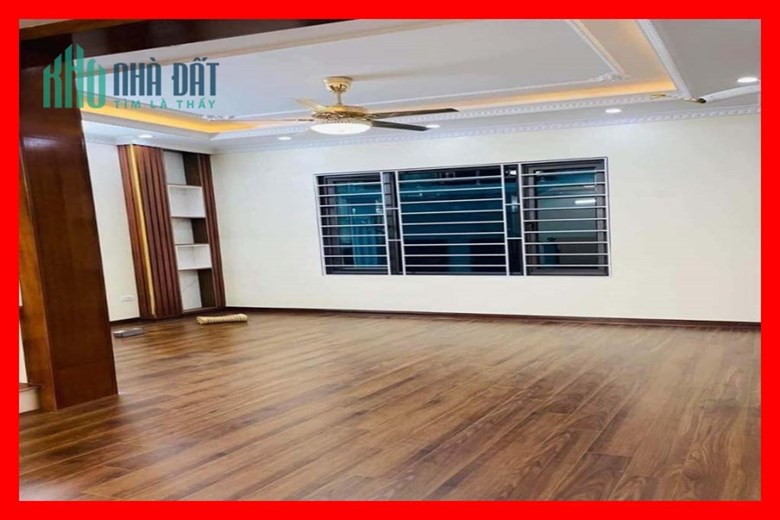 Bán nhà gần phố Tôn Thất Tùng, Đống Đa, 40m2, 5 tầng, xem nhà miễn phí