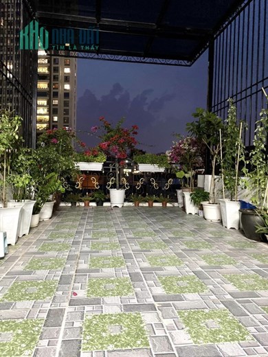BÁN NHÀ PHỐ NGUYỄN SƠN, DT 75M, 5T, 11.9 TỶ  THANG MÁY - GARA Ô TÔ - KHU VIP CBCC NGHÀNH HÀNG KHÔNG