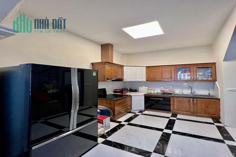 Bán nhà gần phố Láng Hạ, Đống Đa, 52m2, 4 tầng, sổ đỏ chính chủ