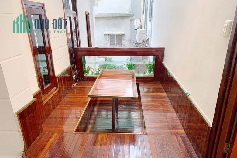 Bán nhà riêng gần Nguyễn Lương Bằng, Đống Đa, 67m2, 3 tầng, xây kiến trúc biệt thự sang trọng, ô tô