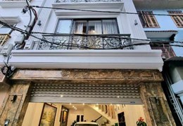 Bán Nhà Thanh Xuân 76m,8 tầng giá 18.6 tỷ đầy đủ nội thất