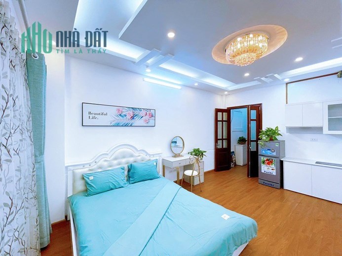 CHỦ MỚI GỬI-NGỘP 5 TỶ BÁN RẺ Quận 11, Hẻm Xe Hơi, 4mx17m, Ở LIỀN CHỈ 6.3 TỶ