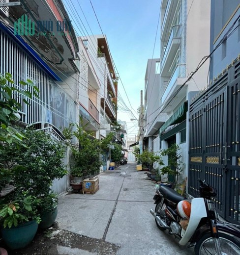 Nhà bán Bình Tân TP HCM.  hẻm 168 Đất Mới