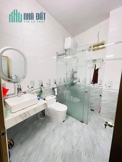 Chỉ 6 Tỷ Ôtô tránh,Kinh doanh đỉnh Phố Lê Đức Thọ 30m/5Tầng,sổ vuông,ngõ thông