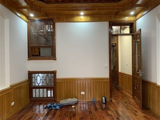 Bán nhà Phân Lô Huỳnh Thúc Kháng, 5 Tầng, Ô tô, Văn Phòng, Đống Đa, 9,6 tỷ