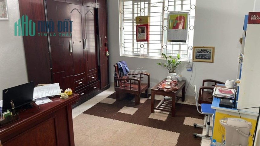 Cho thuê nhà 32m2 x 4 tầng 2 phòng ngủ tại ngõ 62, Ngọc Hà, Ba Đình, Hà Nội