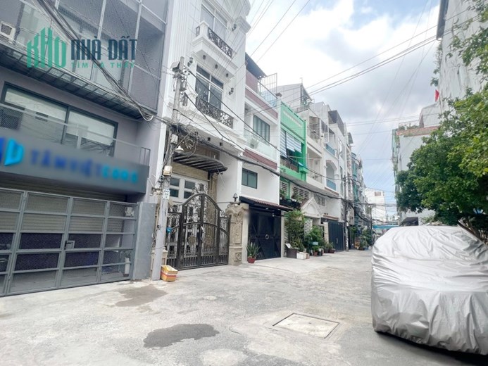 Nhà bán hẻm ô tô quay đầu Nguyễn Thị Tần 4.6 x15.4m P2Q8 11.8tỷ