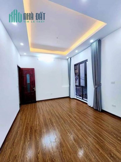 BÁN NHÀ  DT: 45M2 4 TẦNG MẶT NGÕ RỘNG 4M MT 6M - 5 PHÒNG NGỦ MẶT NGÕ KINH DOANH BUÔN BÁN MỞ VĂN