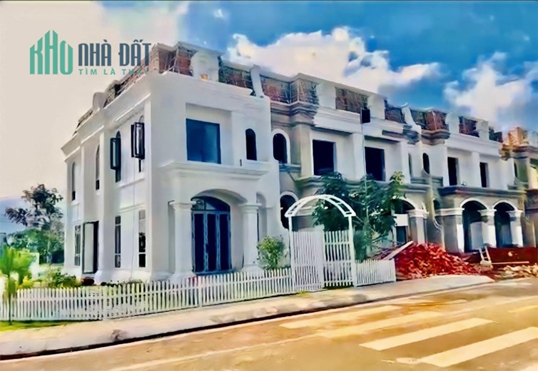 CHÍNH CHỦ CẮT LỖ Cần Ra Gấp Căn Nhà Sát Căn Góc Tại Lộc Phú, Bảo Lâm