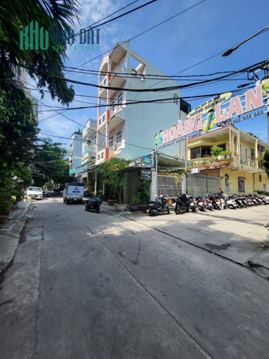 Bán nhà 4 tầng khu víp Hải Châu, 41,9m2, SHR, 3.9 tỷ. Lh:0905917798