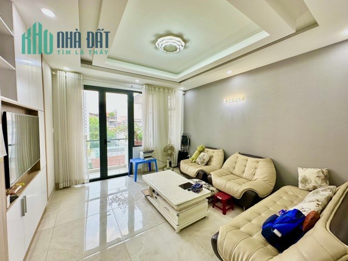 Mặt Tiền Trần Hữu Trang Quận Phú Nhuận 83m2 6 Tầng 17 Tỷ 9