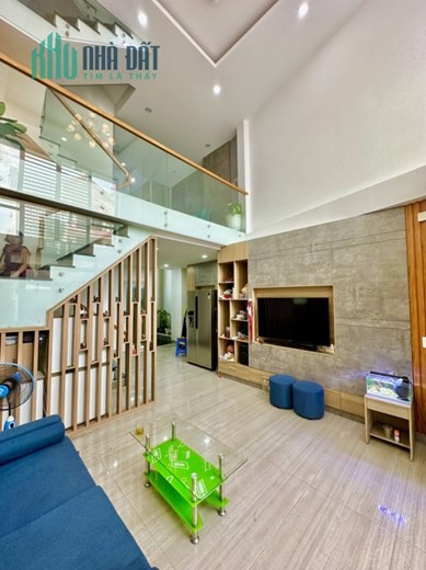 Mặt Tiền Trần Hữu Trang Quận Phú Nhuận 83m2 6 Tầng 17 Tỷ 9
