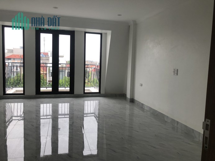 Cho thuê nhà 5 tầng thông sàn kinh doanh đẹp tại Khai Quang Vĩnh Yên Vĩnh Phúc
