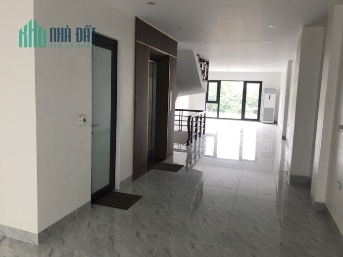 Cho thuê nhà 5 tầng thông sàn kinh doanh đẹp tại Khai Quang Vĩnh Yên Vĩnh Phúc