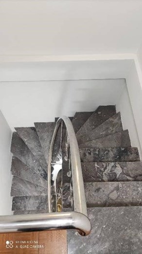 BÁN NHÀ DƯỚI 3 TỶ TRUNG TÂM TÂY HỒ ĐI BỘ 5 PHÚT RA ĐẾN HỒ TÂY