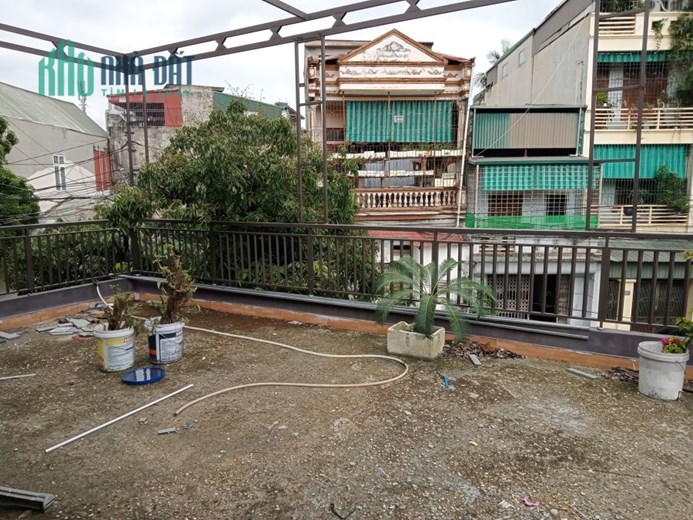 Bán nhà 2 tầng 2 mặt tiền vừa ở vừa kinh doanh siêu đỉnh phường Trường Thi