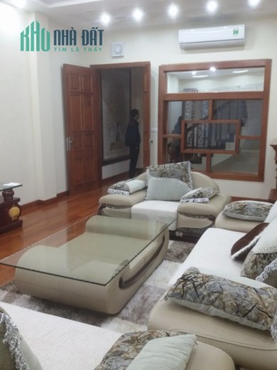 Bán nhà phố Trần Cung dt 35 m2 x 5 t mới tinh mặt tiền 4 m ngõ 3 m giá 3,9 tỷ