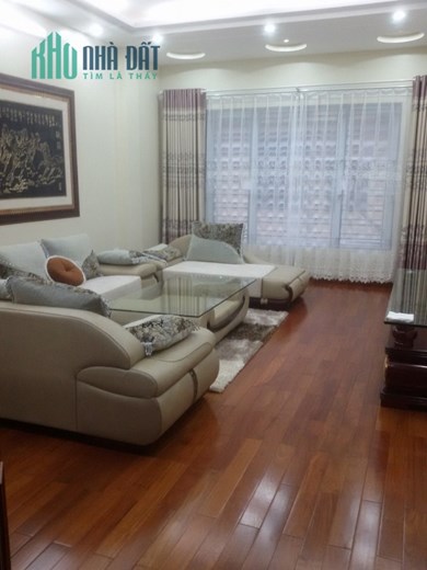Bán nhà phố Trần Cung dt 35 m2 x 5 t mới tinh mặt tiền 4 m ngõ 3 m giá 3,9 tỷ