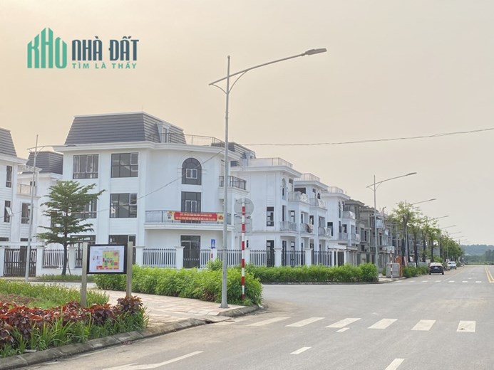 Bán gấp căn biệt thự góc trục chính đường 24m tại kdt HUD MÊ LINH - đối diện khu hành chính huyện