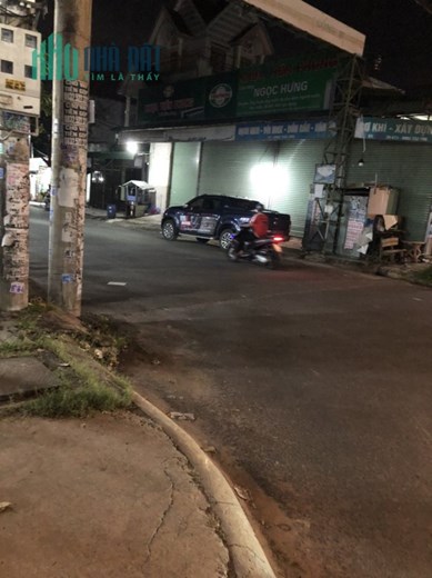Cần bán hoặc cho thuê nhà nguyên căn 1 trệt 1 lầu tại Thuận An-Bình Dương