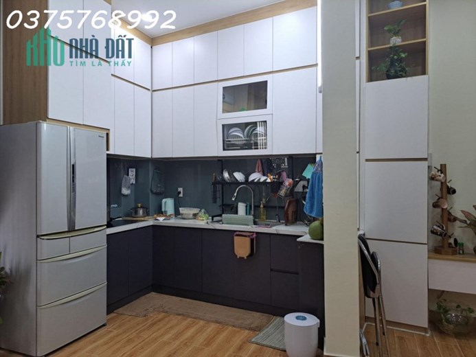 NHÀ 1/ TÂY THẠNH HXH KHU DÂN TRÍ 60m2 NGANG 6M 3PN CHỈ NHỈNH 5 TỶ TL