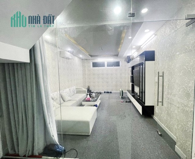 Bán gấp nhà khu Vip HADO CENTROSA Quận 10, 53m2, 4 tầng, 5PN, 14,5 tỷ