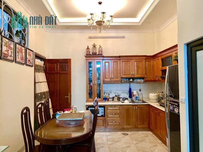 Chính chủ bán nhà Hào Nam 43m2, 5 tầng, gần Nhạc viện giá hơn 4,5 tỷ